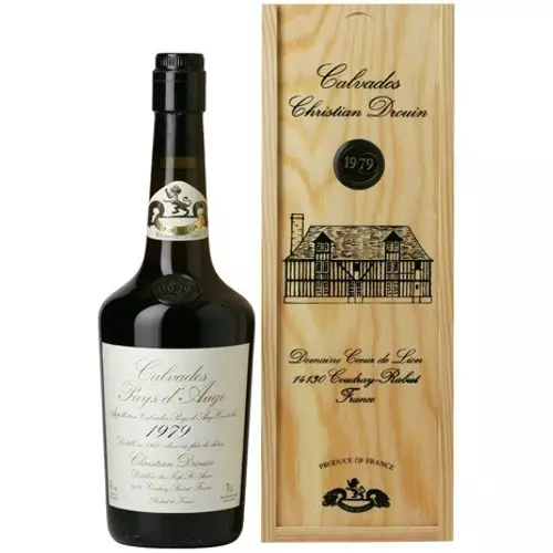 Christian Drouin calvados 1979 fadobozban (0,7L / 40%)