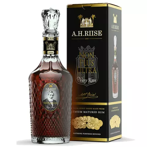 A.H. Riise Non Plus Ultra Very Rare rum (0,7L / 42%)
