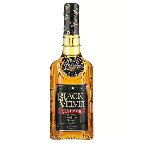 Black Velvet Reserve 8 éves (1L / 40%)