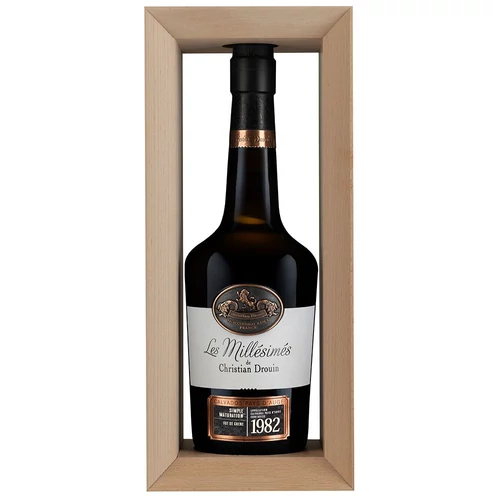 Christian Drouin calvados 1982 fadobozban (0,7L / 42%)