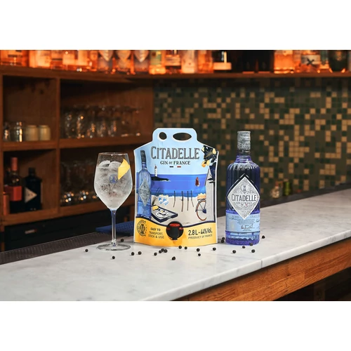 Citadelle La Poche gin (2,8L / 44%)