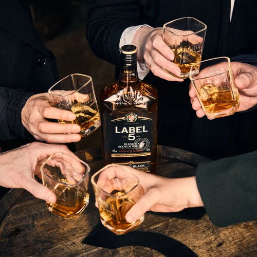 Label 5 Classic Blended whisky (0,05L / 40%)
