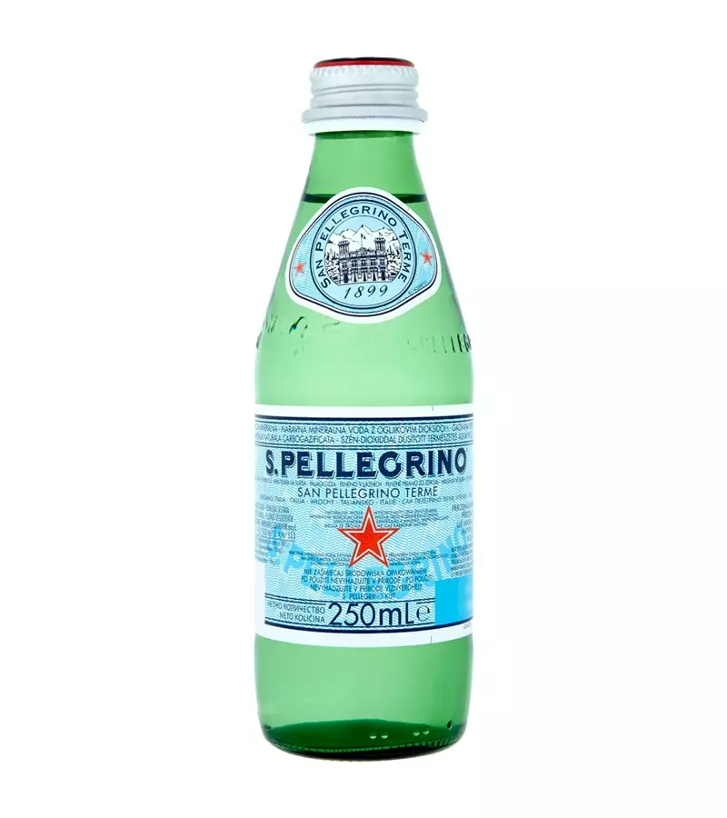 S.Pellegrino szénsavas ásványvíz (0,25L)