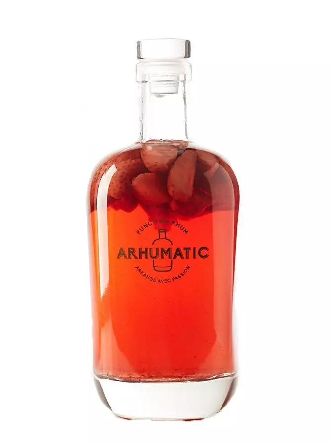 Arhumatic Eper rum (Fragaria Silvarum) (0,7L / 28%)